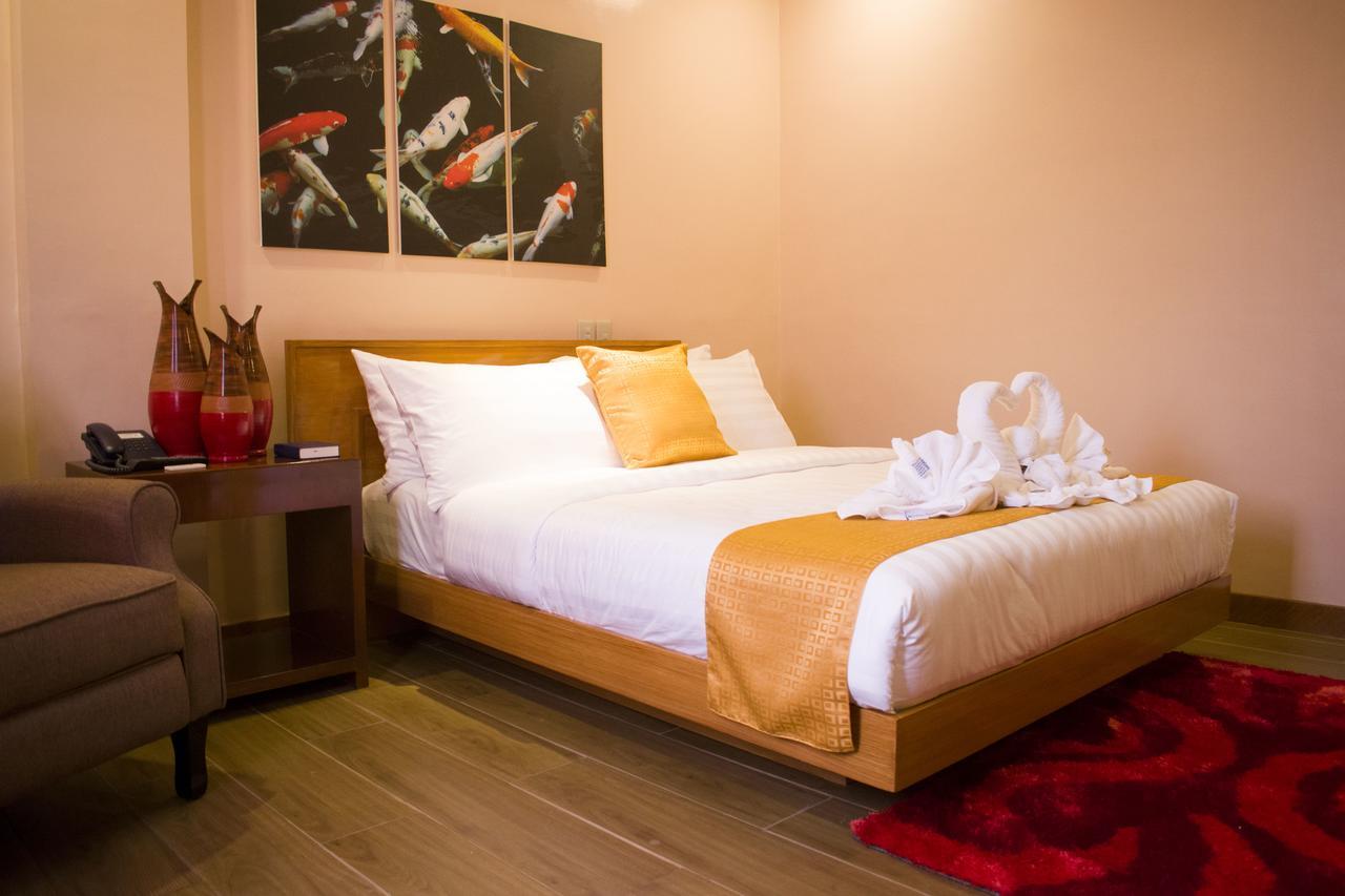 Royal Mansion Hotel Tabaco Eksteriør bilde